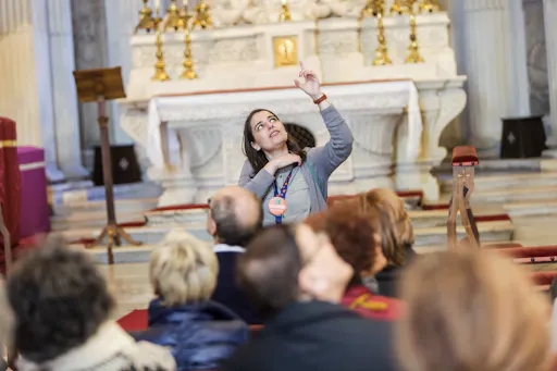 Volontari alle Giornate FAI