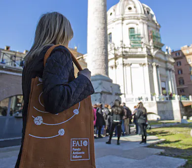 Una visitatrice a Roma durante le Giornate FAI di Primavera 2016 