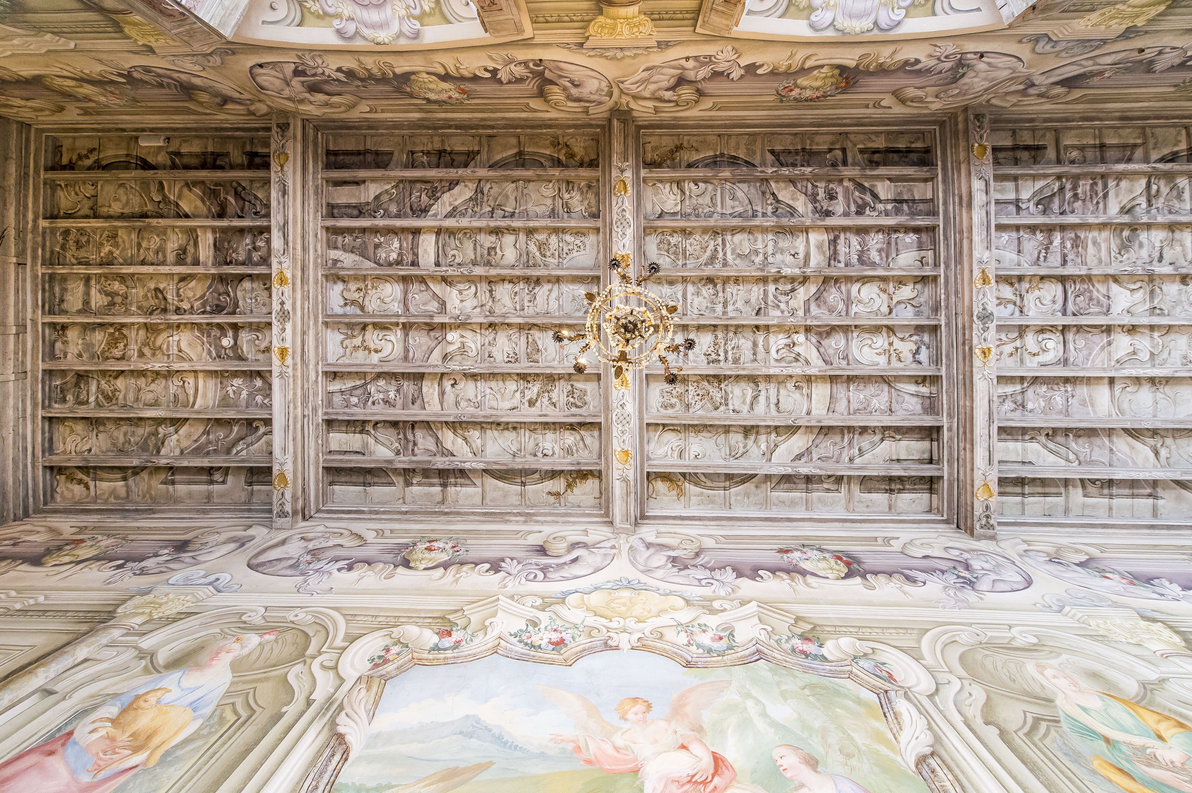 Villa Della Porta Bozzolo, Casalzuigno (VA) | ph. Gabriele Basilico | © FAI