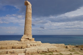 Area archeologica di Capo Colonna, Crotone | © FAI Interventi "I Luoghi del Cuore", area archeologica di Capo Colonna, Crotone
