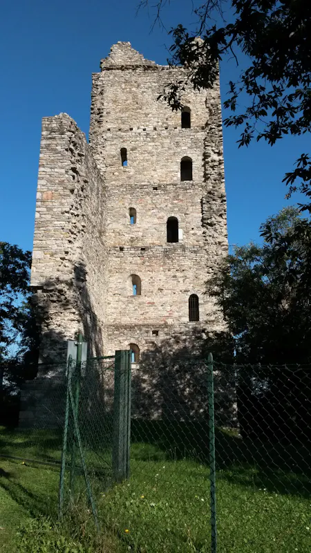 Gite scolastiche alle Torre di Velate Gite scolastiche alle Torre di Velate