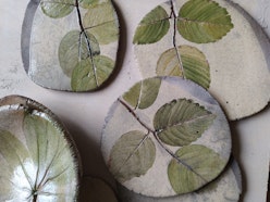 La tana delle costruzioni | Espositore a Ceramica a Villa Della Porta Bozzolo © FAI