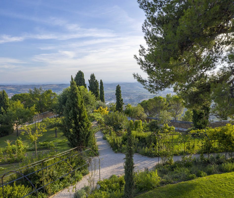 Gite scolastiche all'Orto sul Colle dell'Infinito Gite scolastiche all'Orto sul Colle dell'Infinito