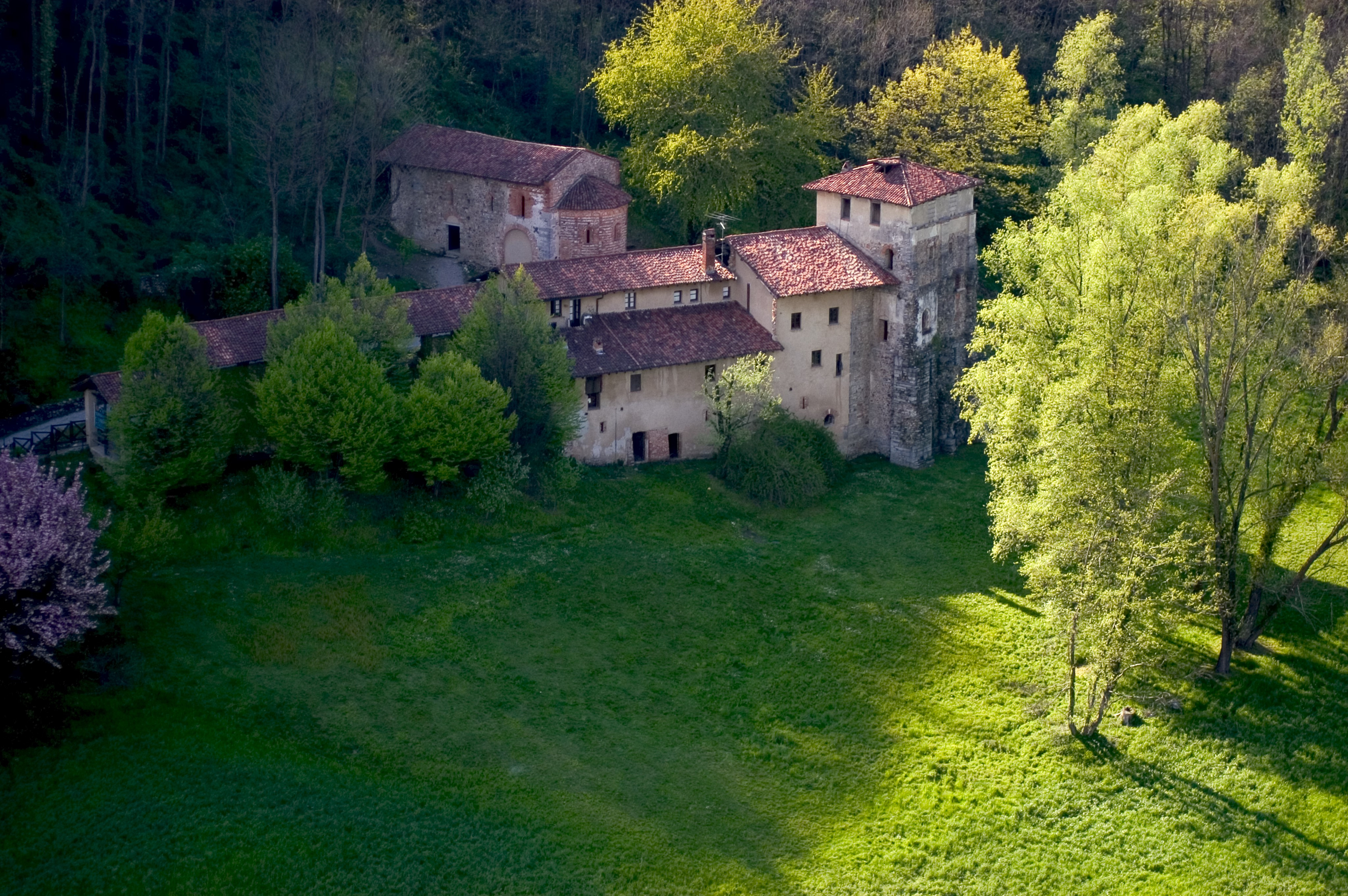 Gite scolastiche al Monastero di Torba