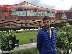 Dennis Botanic - Tre Giorni per il Giardino © FAI - Tre Giorni per il Giardino © FAI Dennis Botanic - Tre Giorni per il Giardino © FAI - Tre Giorni per il Giardino © FAI