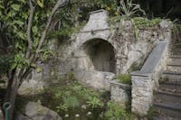 Fontana cisterna da cui prende avvio il sistema idrico Fontana cisterna da cui prende avvio il sistema idrico