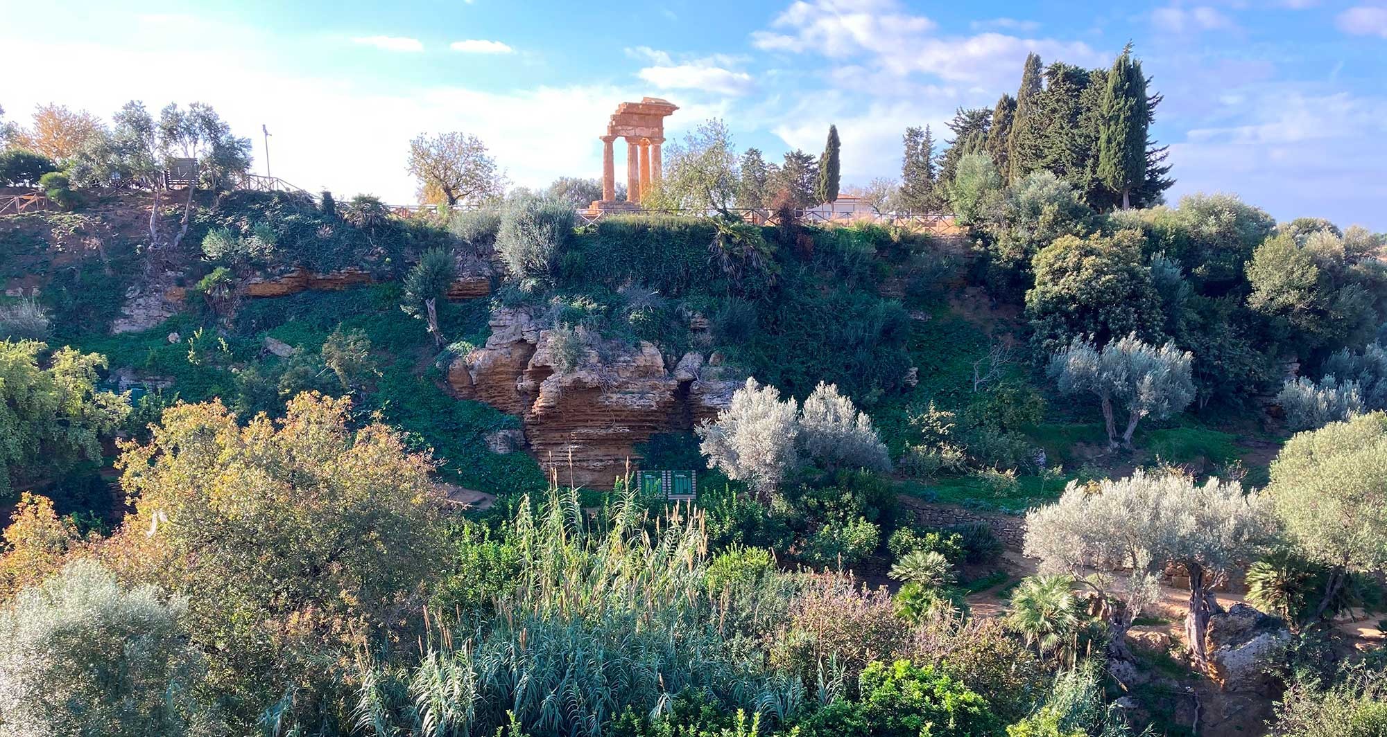 Il Giardino della Kolymbethra nella Valle dei Templi (AG)