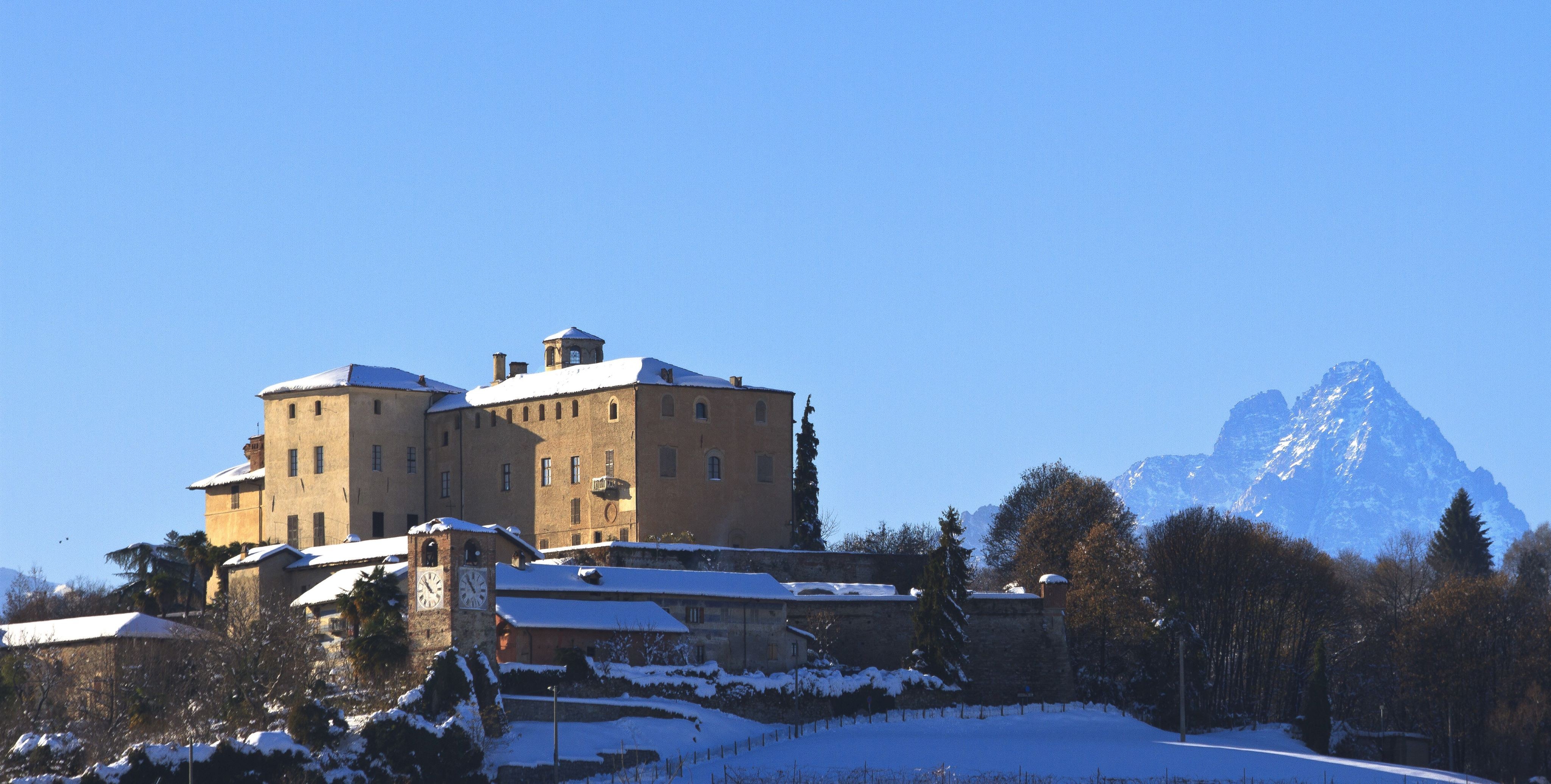 Vivi il Natale al Castello della Manta