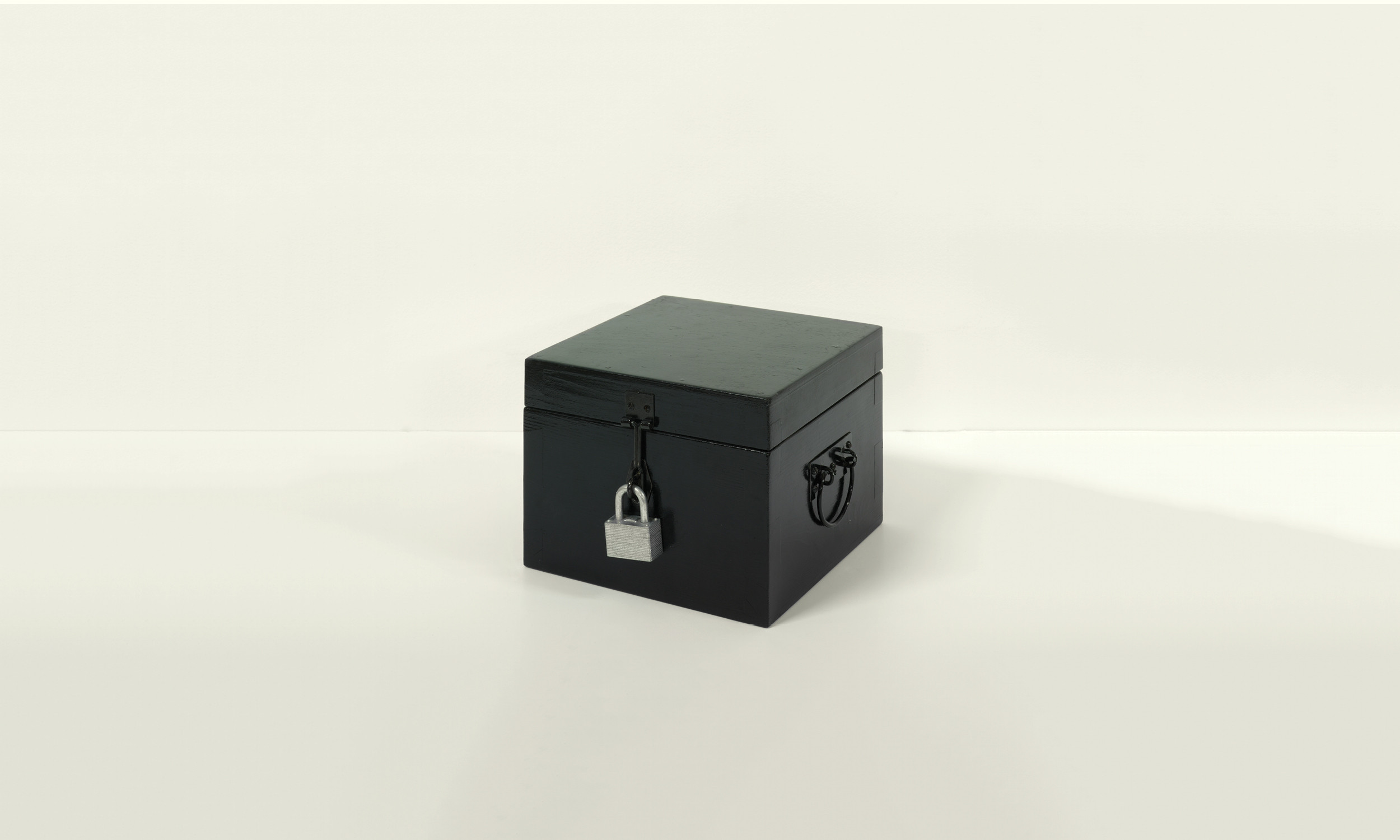 Douglas Davis, Seven Thoughts: The Black Box, 1976