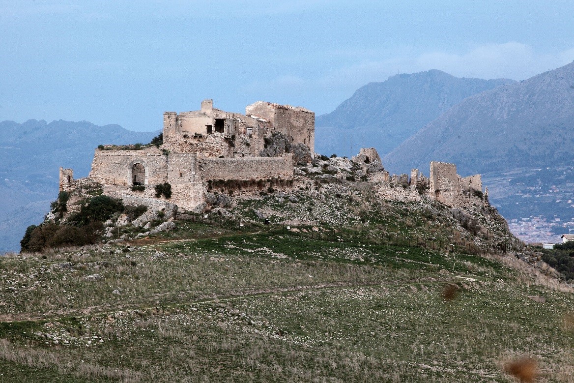 Un importante passo avanti per il Castello di Calatubo