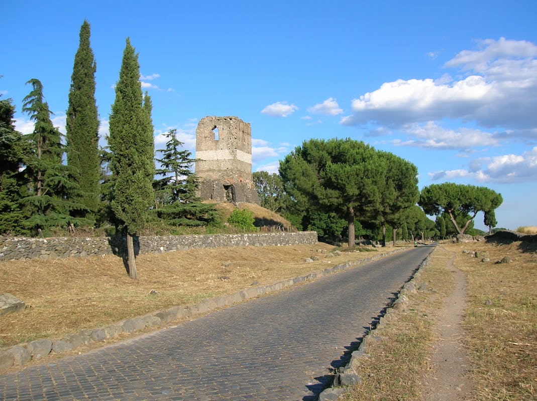 Viaggio nell’Italia virtuosa. Il primo miglio della via Appia Viaggio nell’Italia virtuosa. Il primo miglio della via Appia
