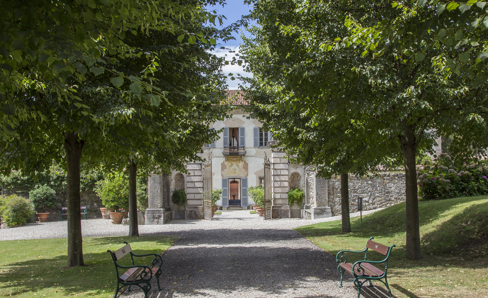 Dal 29 aprile riaprono i Beni del FAI, in massima sicurezza