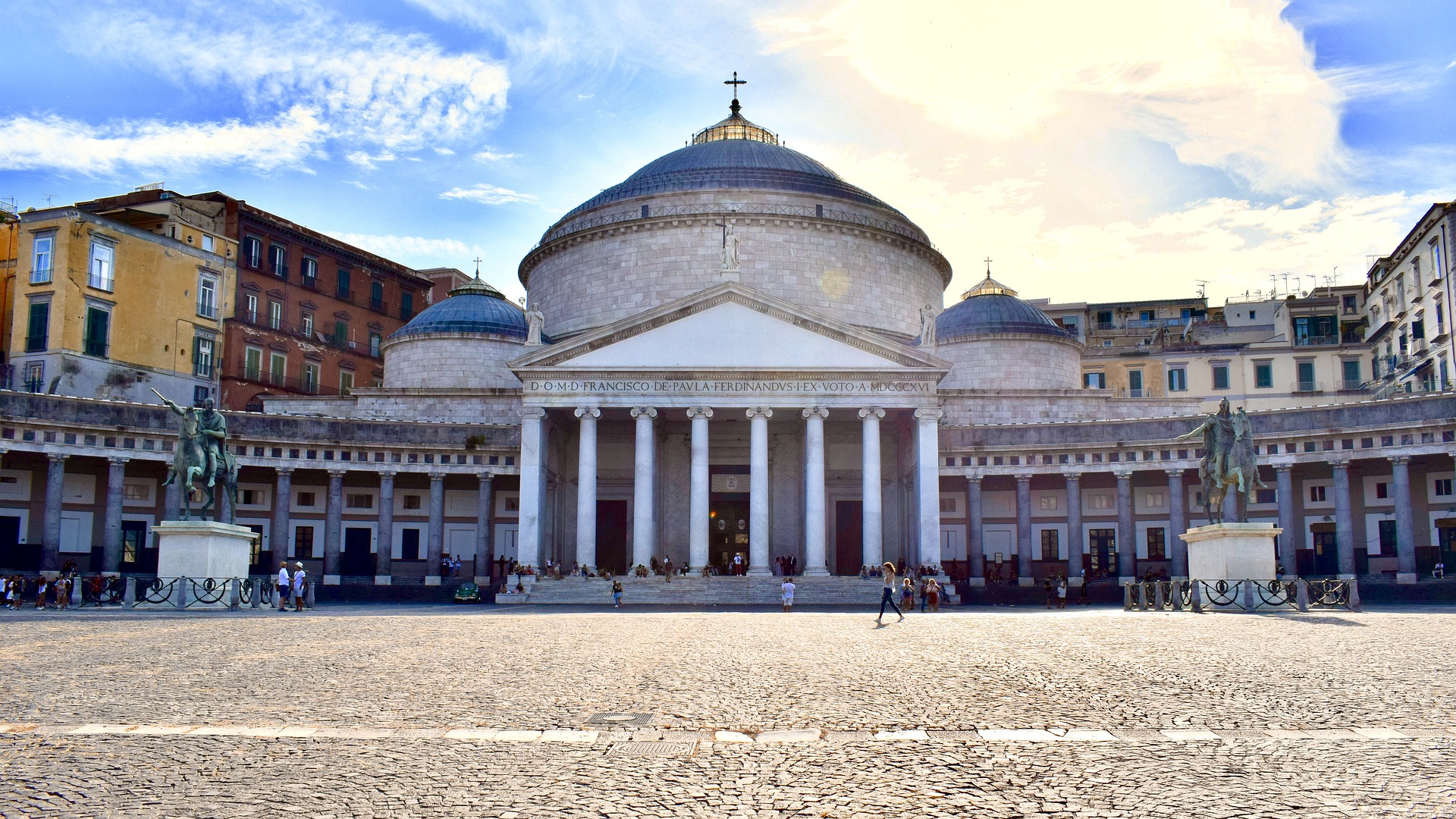 Tre luoghi di Napoli (più uno) da visitare con la tessera FAI