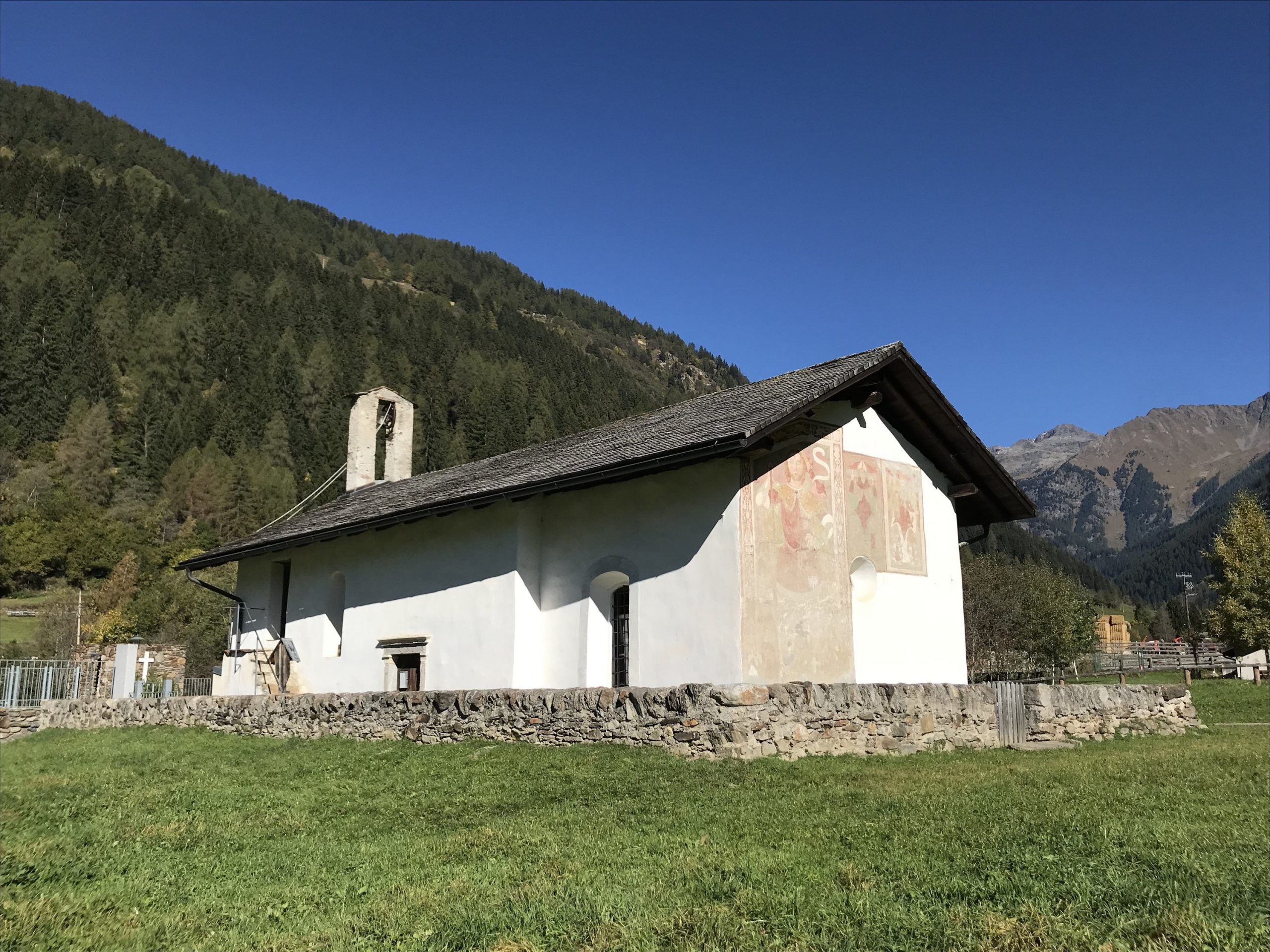 Al via il restauro degli affreschi della Chiesa di San Bartolomeo a Pegaia