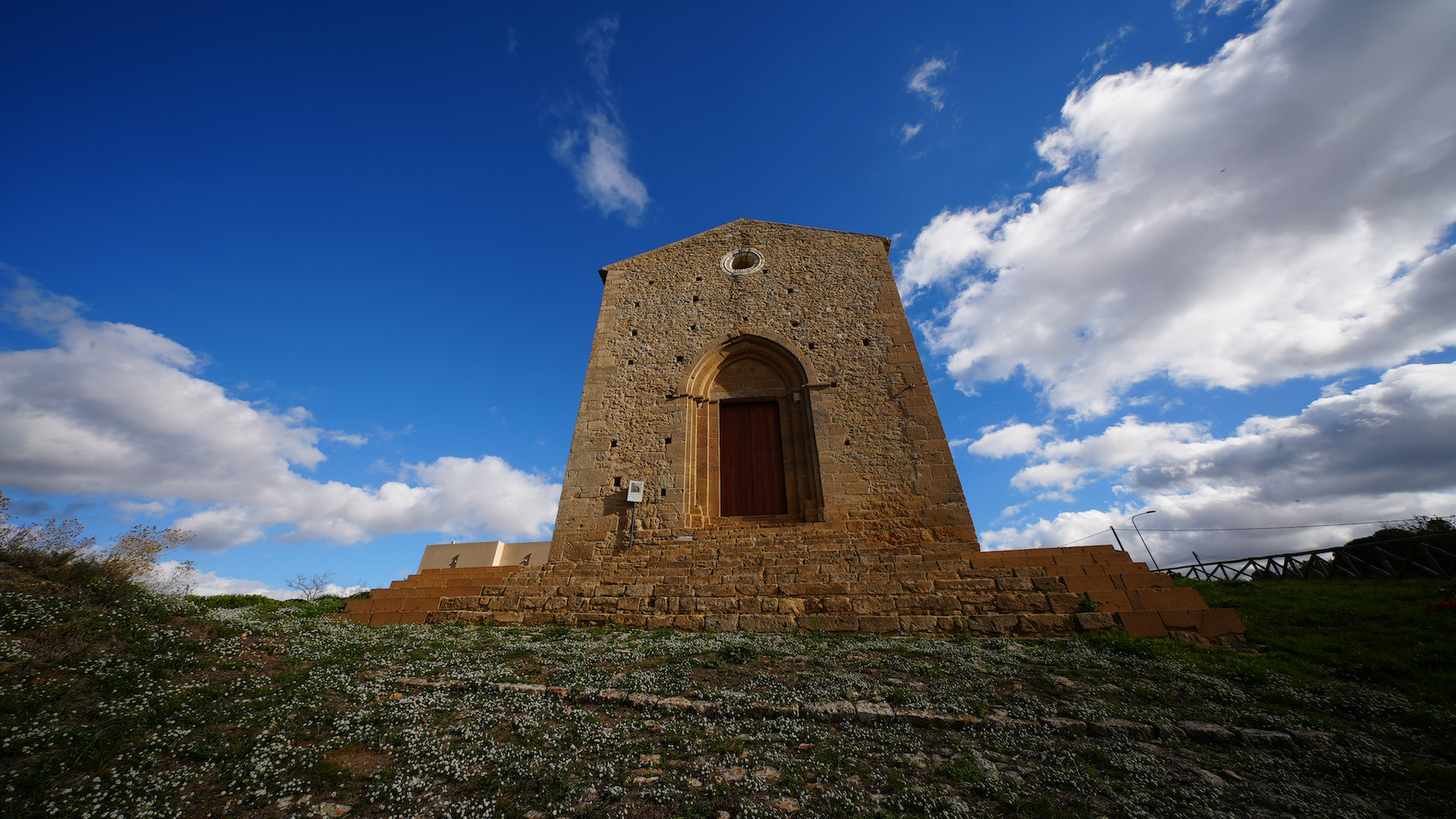 Piazza Armerina (EN): al via il restauro di 4 affreschi del Priorato Sant’Andrea