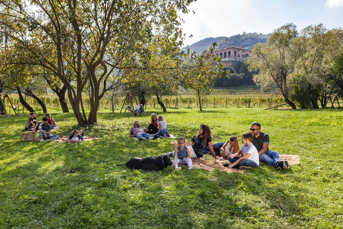 Giorni di Pasqua e i ponti di fine aprile e inizio maggio nei Beni FAI Giorni di Pasqua e i ponti di fine aprile e inizio maggio nei Beni FAI