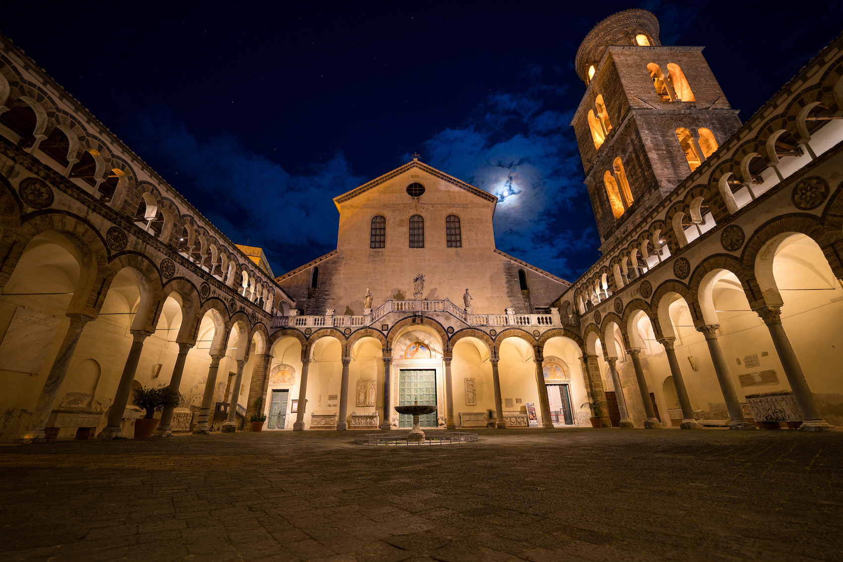 La Madonna Immacolata del Tesoro di San Matteo: una statua salvata