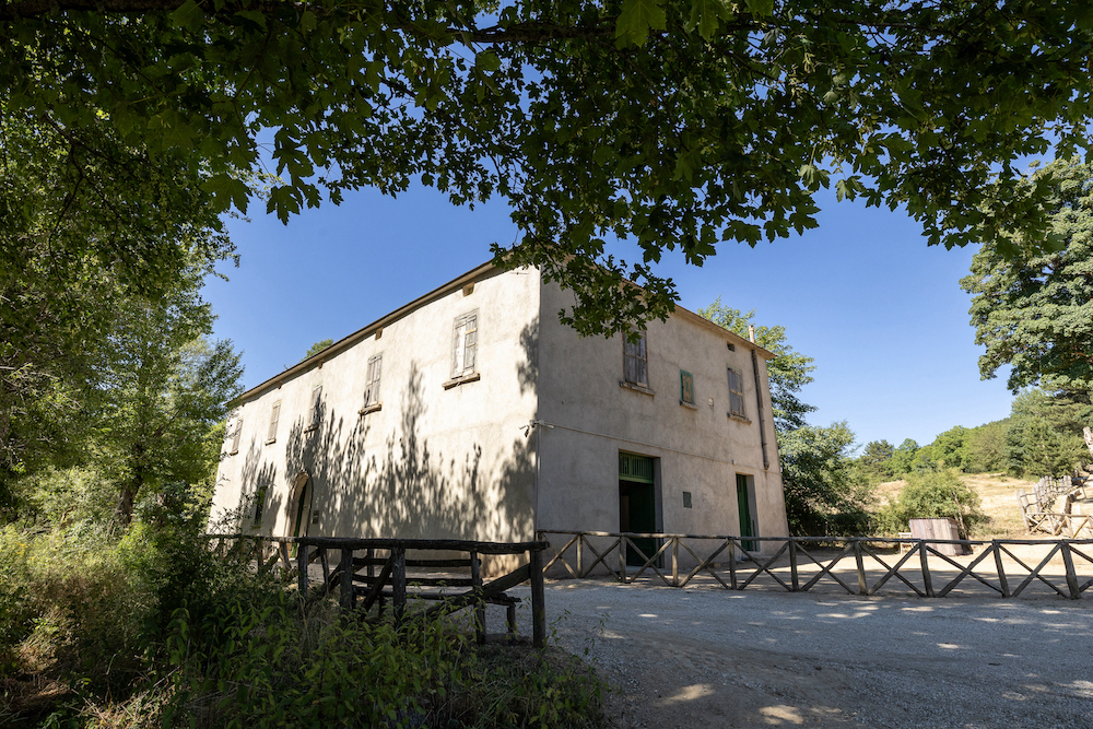 Dietro le quinte del restauro del seicentesco Casino Mollo